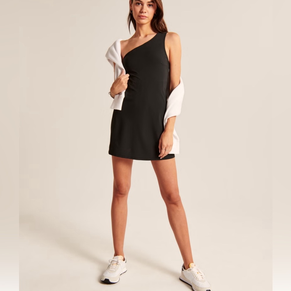 Abercrombie Traveler One Shoulder Dress